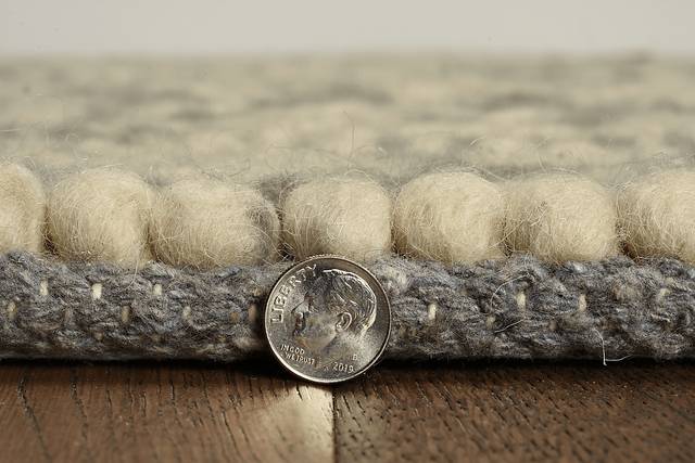 Stamsack Gray 7'6 x 9'6 Rug - Thumbnail - Image 6