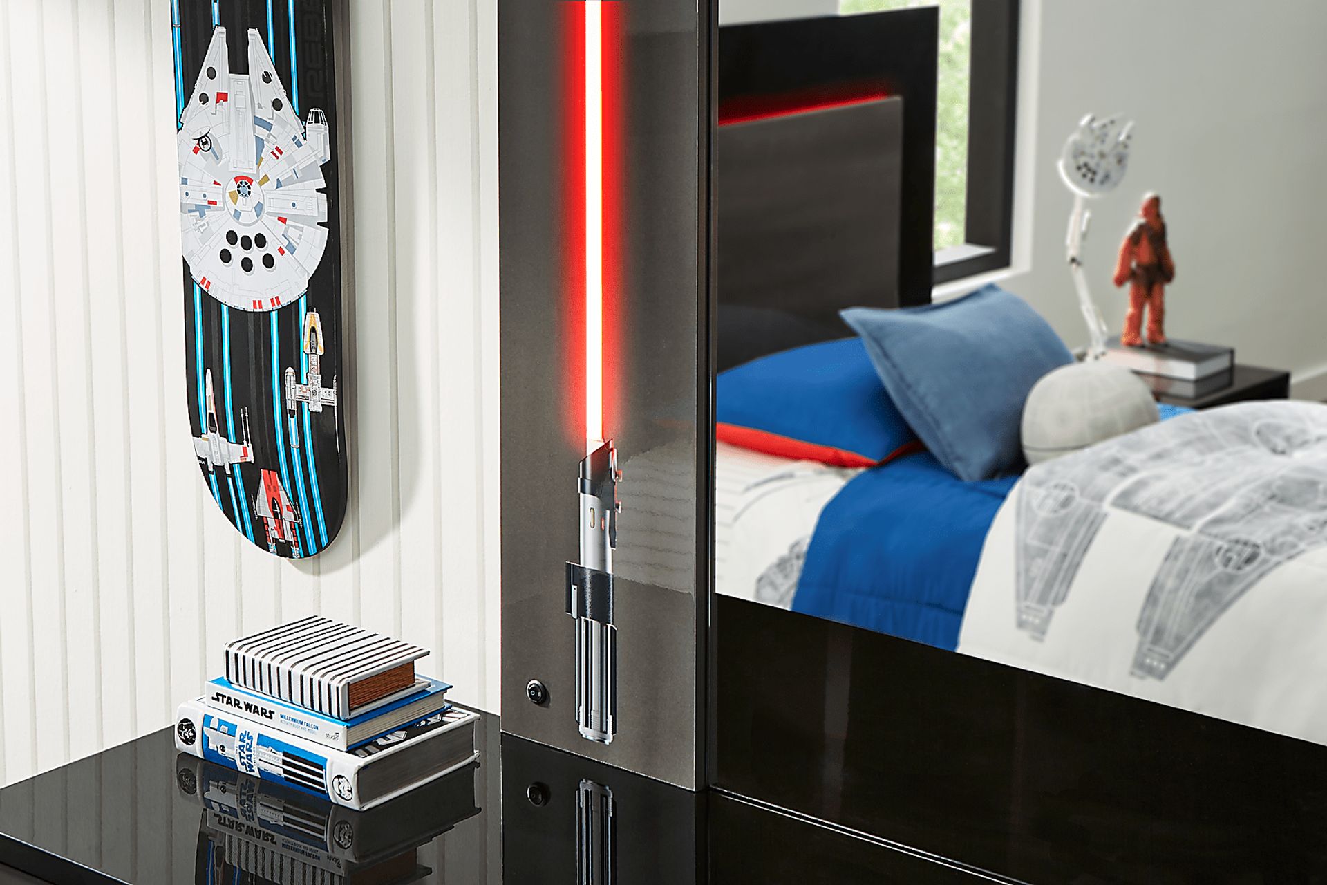 Star Wars Black Lightsaber Mirror - Image 3