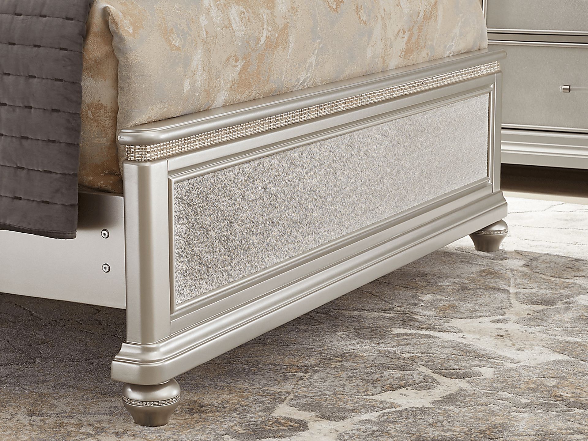 Starlet Lane Silver 7 Pc King Bedroom - Image 4