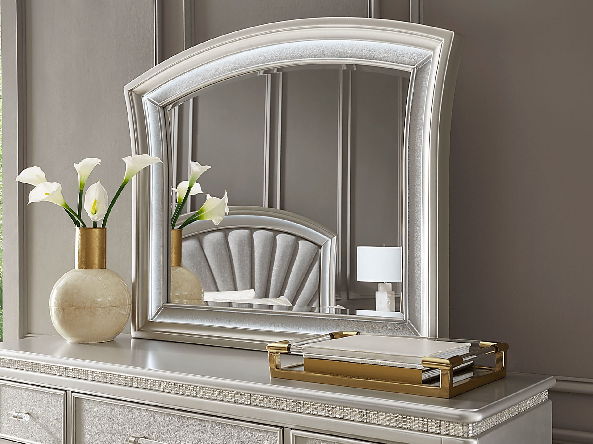 Starlet Lane Silver 7 Pc King Bedroom - Image 15