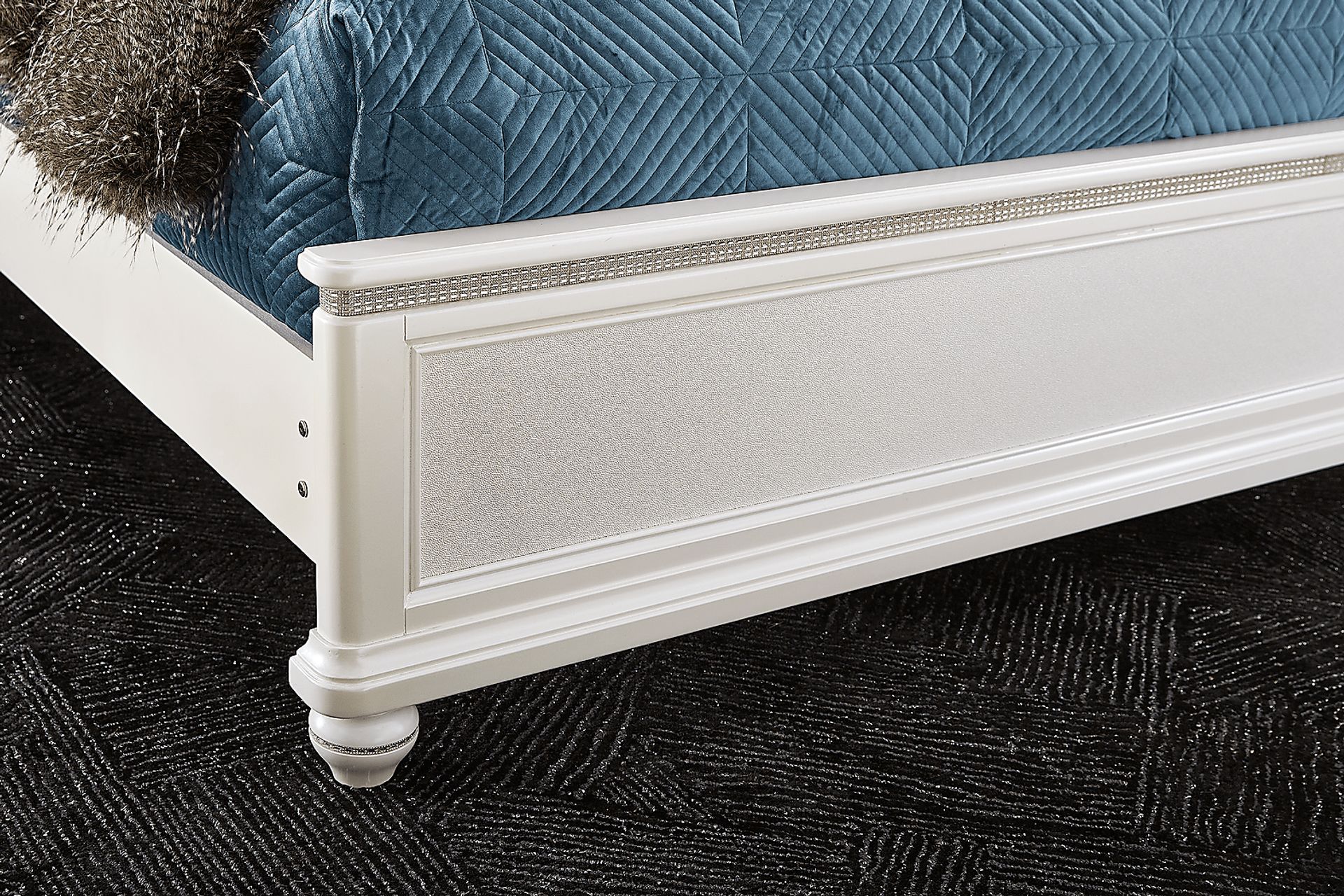 Starlet Lane White 3 Pc King Bed - Image 5