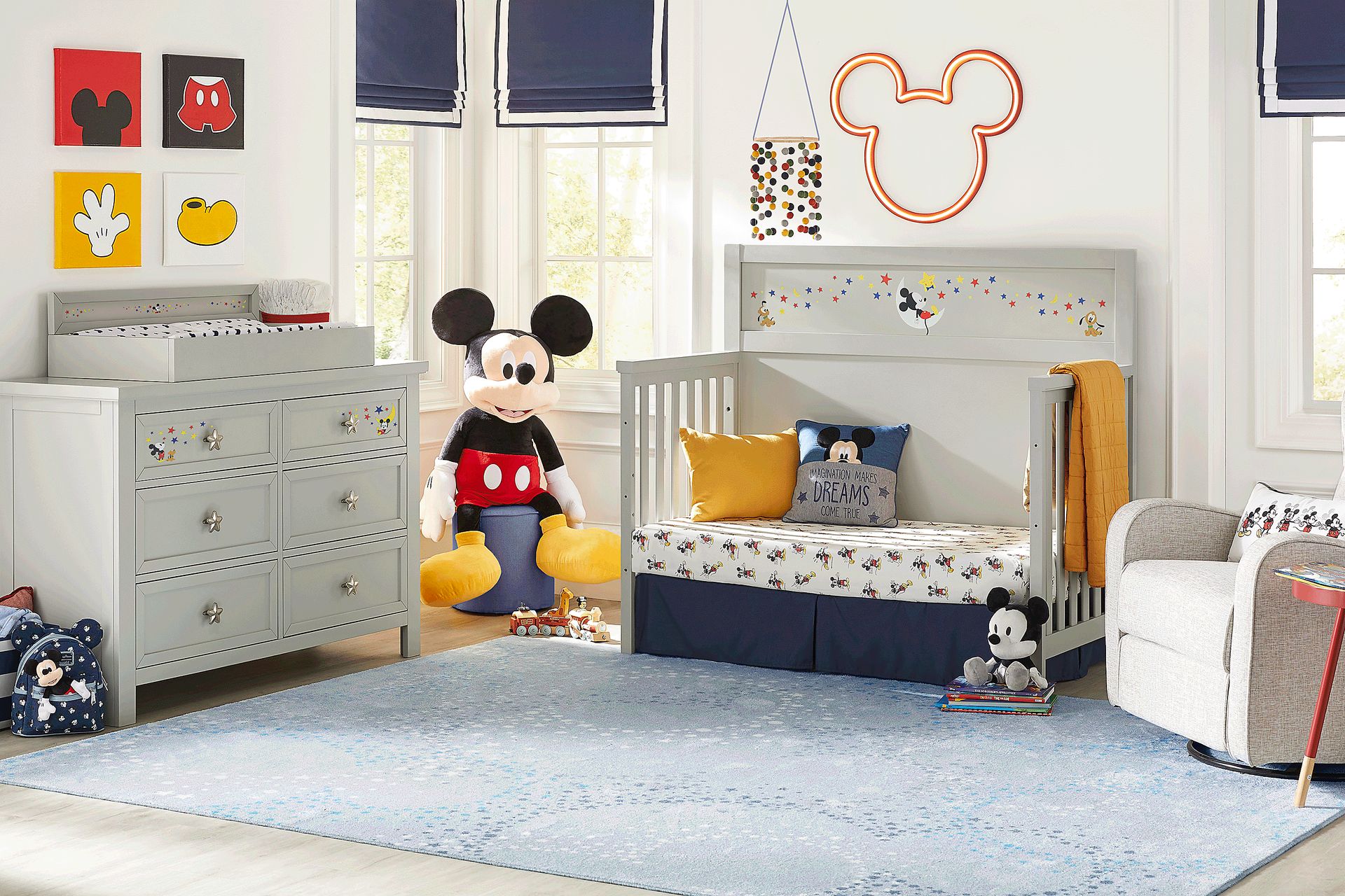 Starry Dreams with Mickey Mouse Gray 5 Pc Nursery with Toddler and Conversion Rails - Image 1