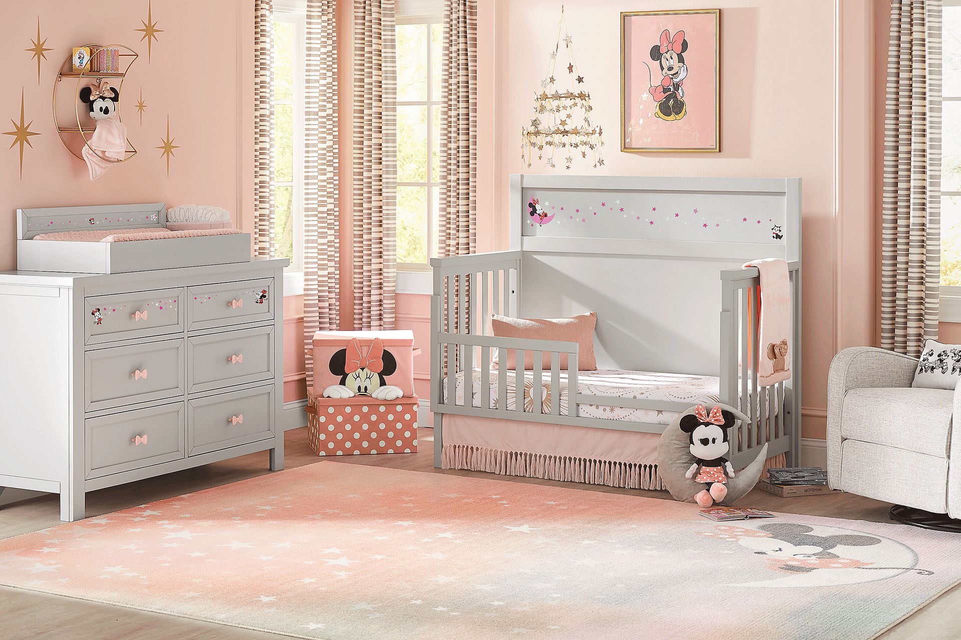 Starry Dreams with Minnie Mouse Gray 4 Pc Nursery - Image 1