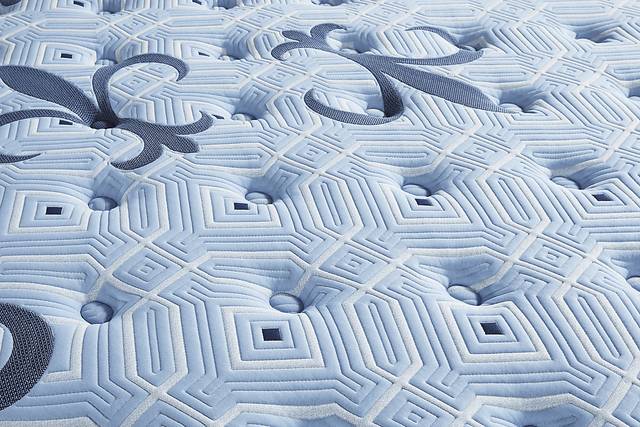 Stearns and Foster Estate Extra Firm Tight Top King Mattress - Thumbnail - Image 3