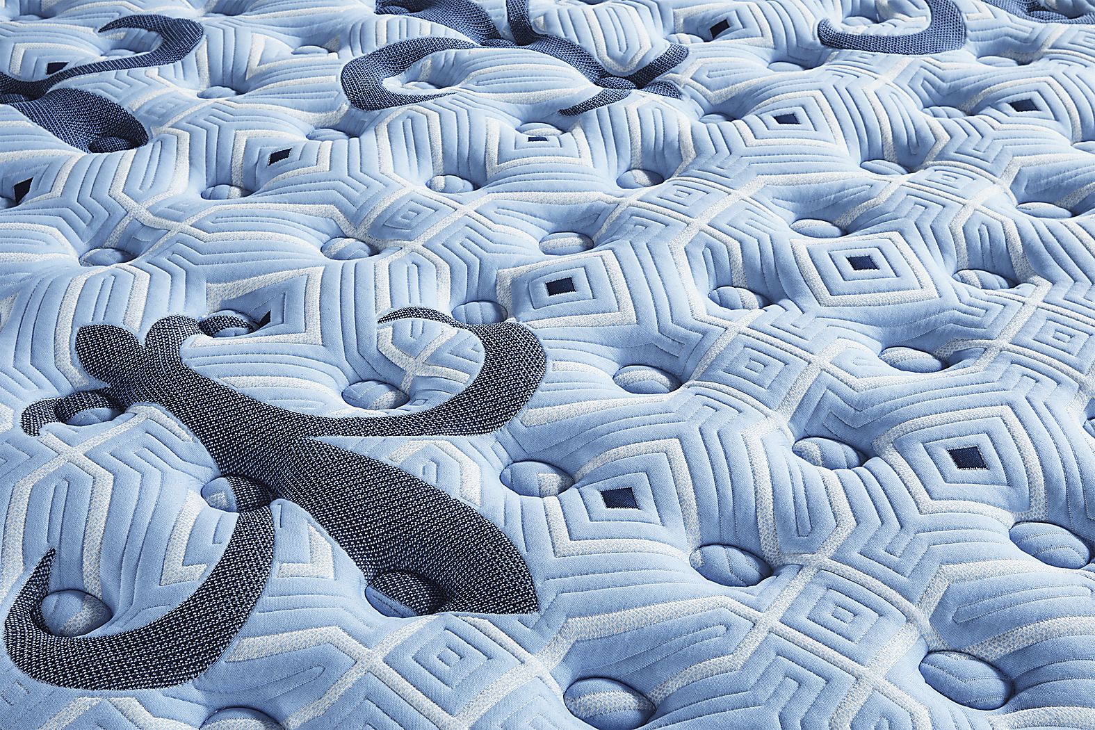Stearns and Foster Estate Mattress - Thumbnail 3