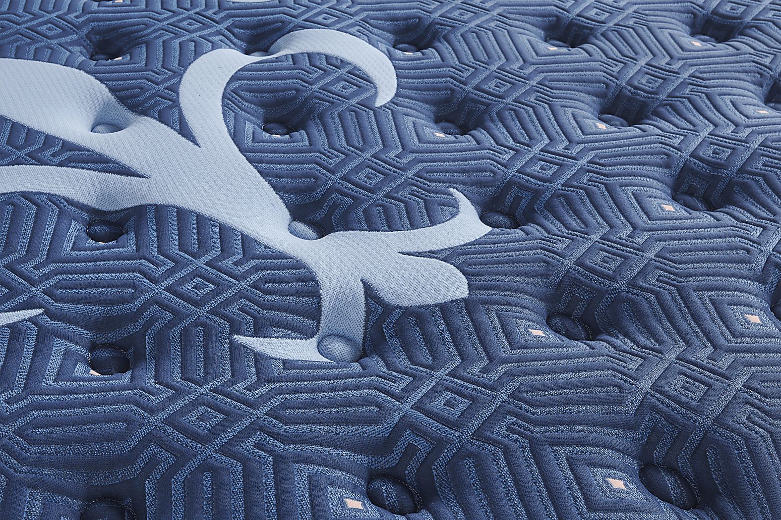 Stearns and Foster Lux Estate Elite Medium Pillow Top - Thumbnail 3