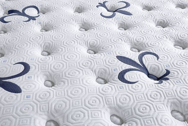 Stearns and Foster Studio Medium Pillow Top California King Mattress - Thumbnail - Image 3