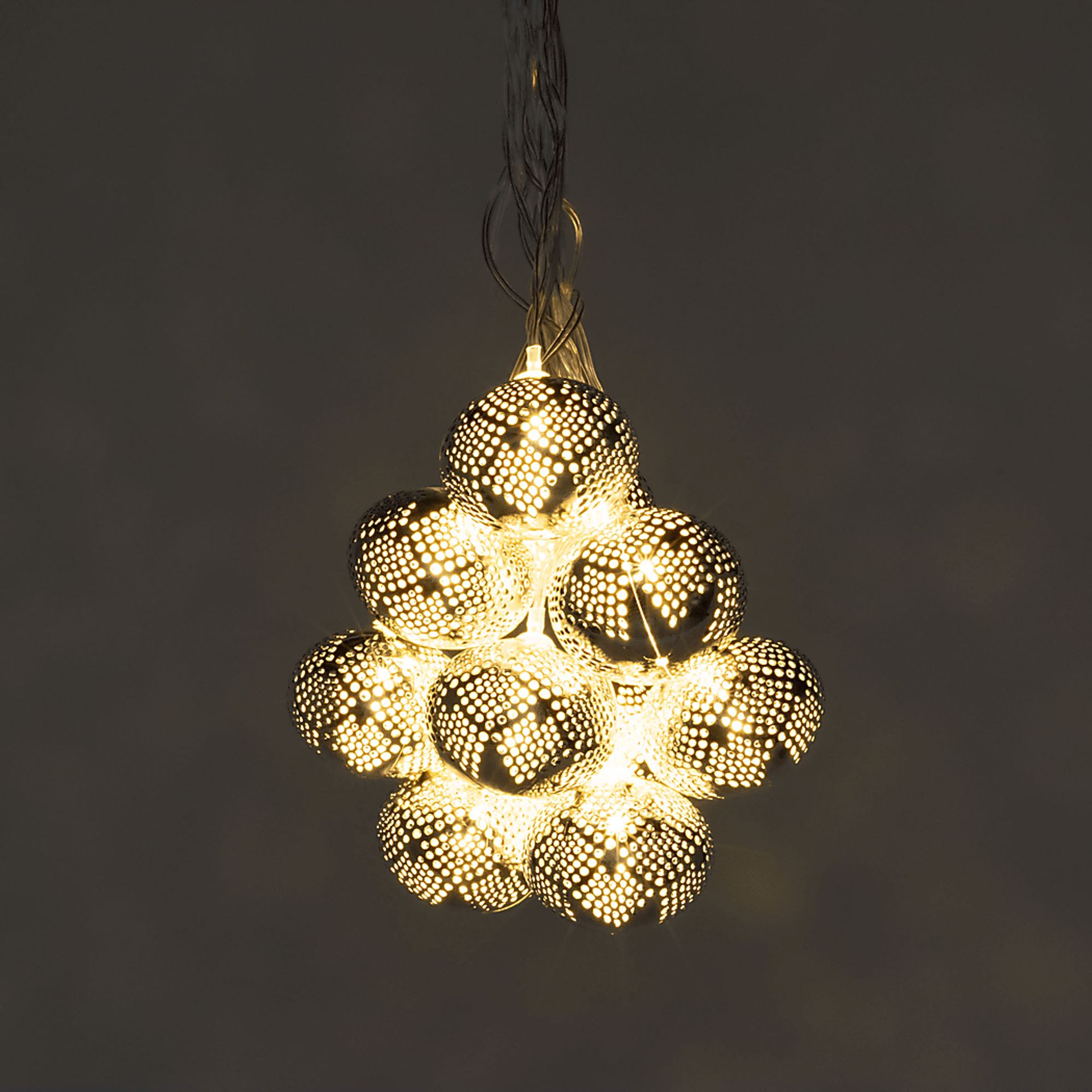 Sterling Drops Silver Outdoor Solar String Lights - Image 8