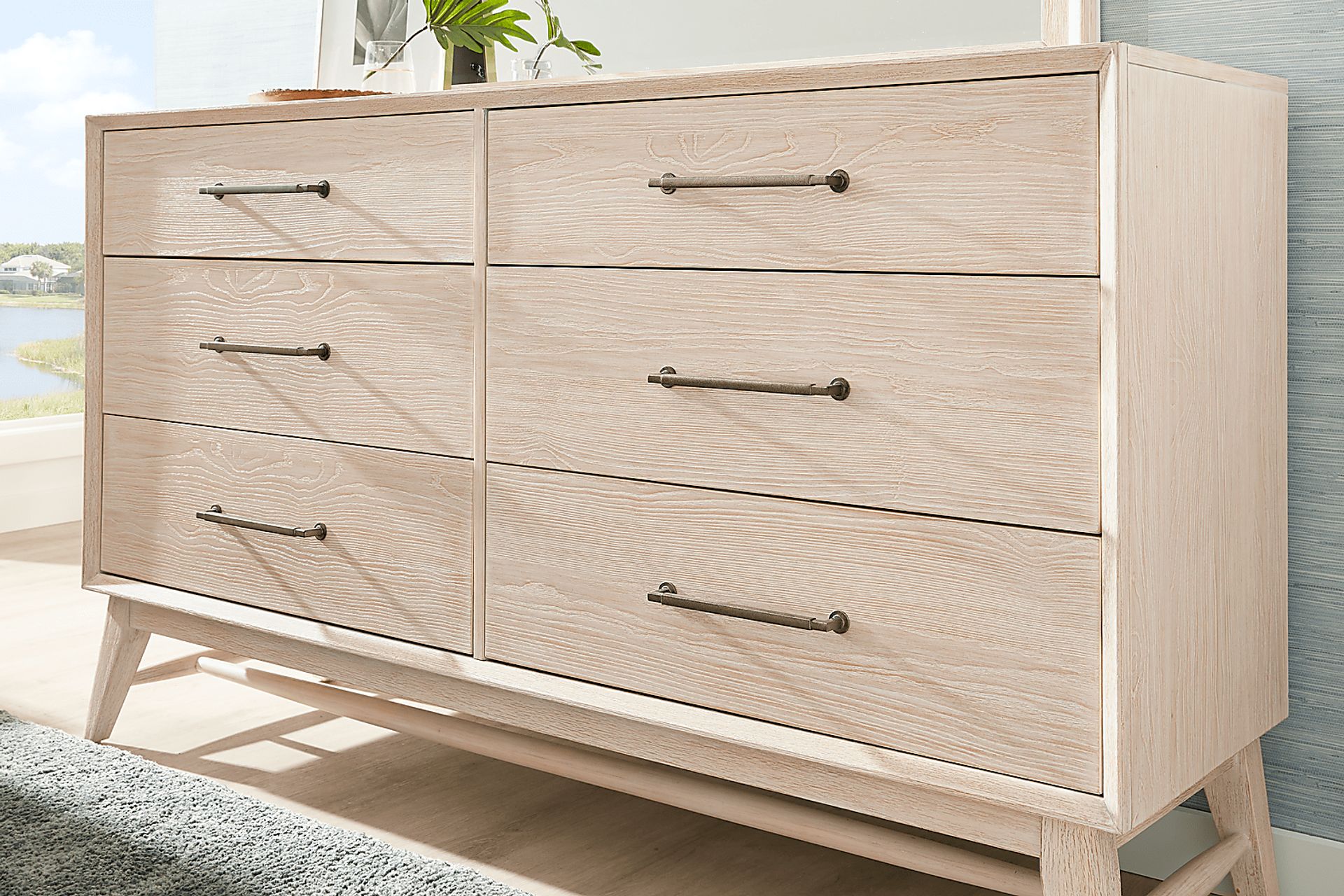 Sterling Grove White 7 Pc King Spindle Bedroom - Image 8