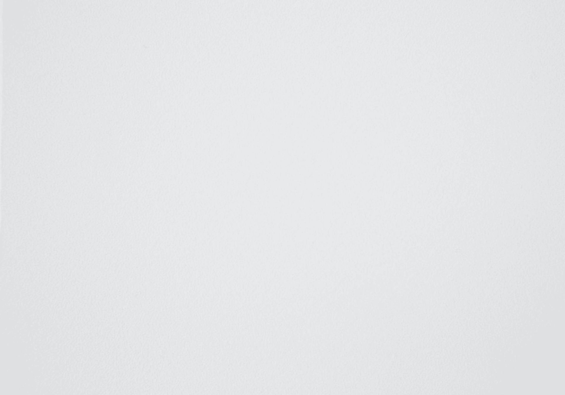 Stillirock White Desk - Image 4