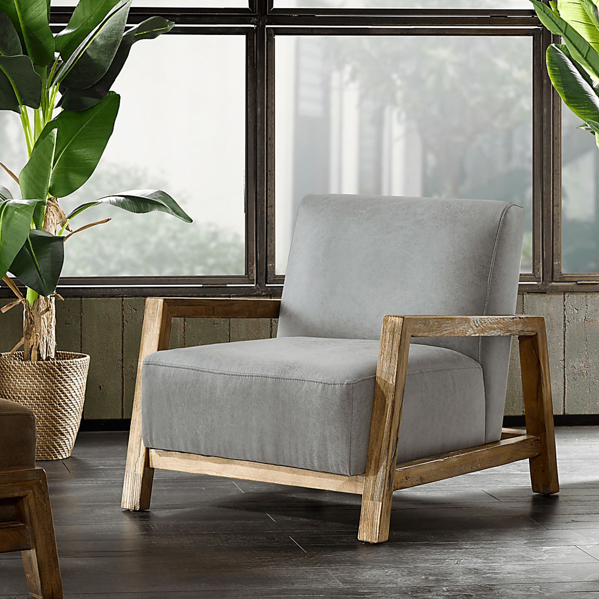 Stirlingcrest Gray Accent Chair - Image 7