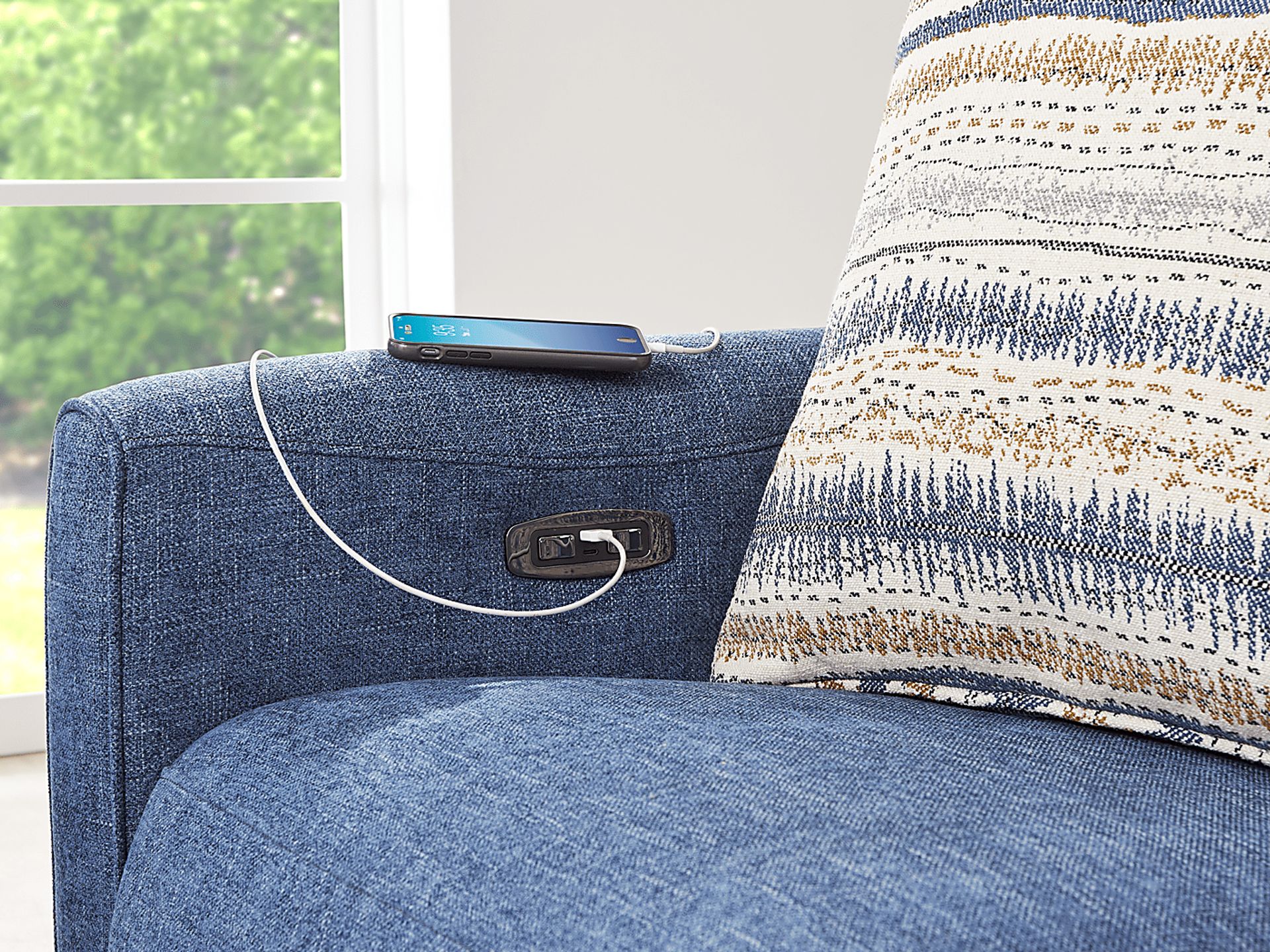 Stonecrest Indigo Dual Power Reclining Loveseat - Image 3