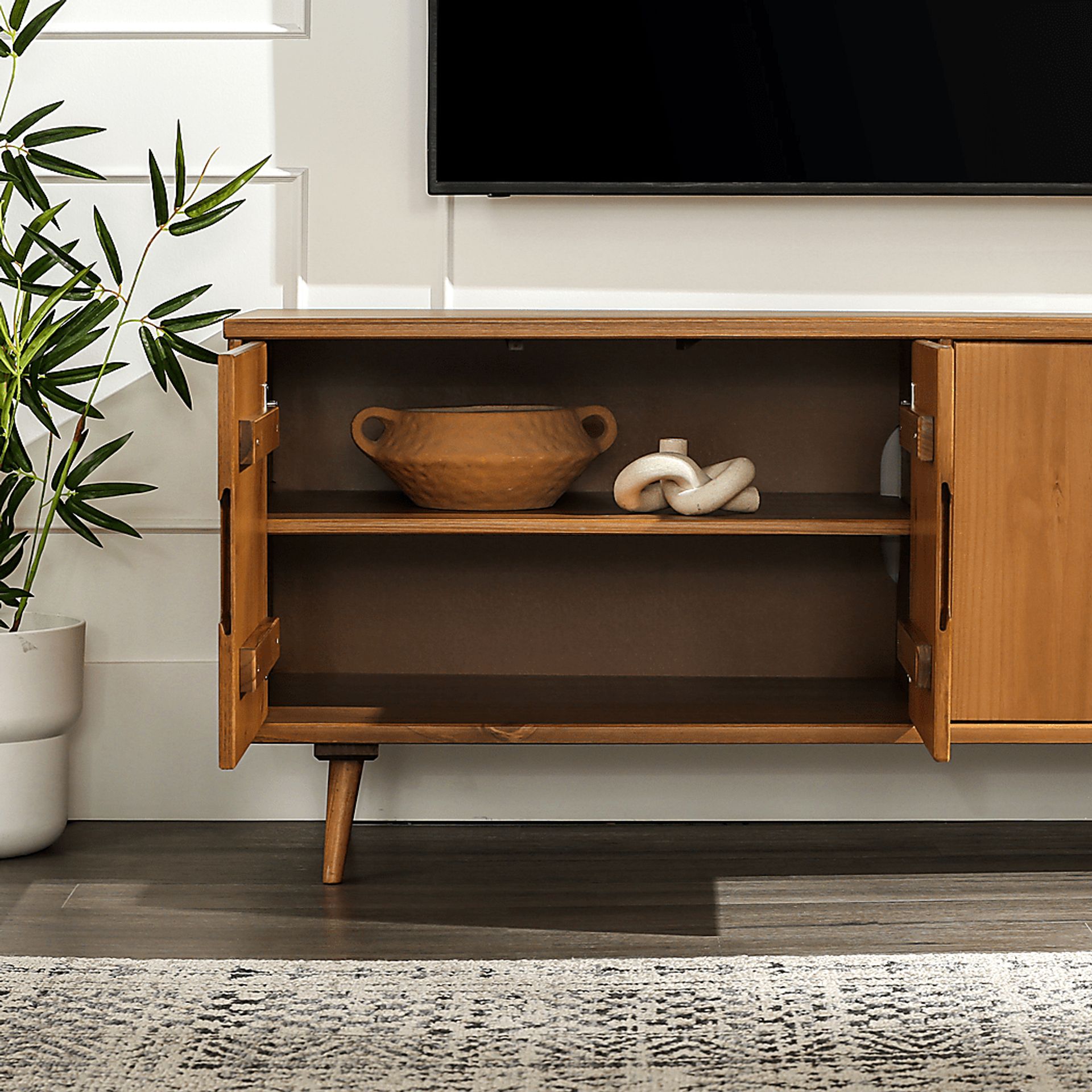 Stonesale Caramel 60 in. Console - Image 6
