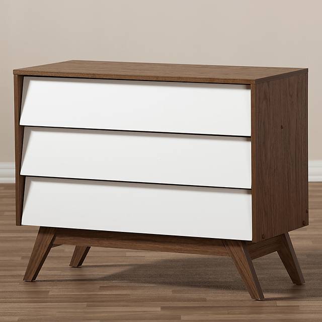 Stormtime White and Brown Chest - Thumbnail - Image 2