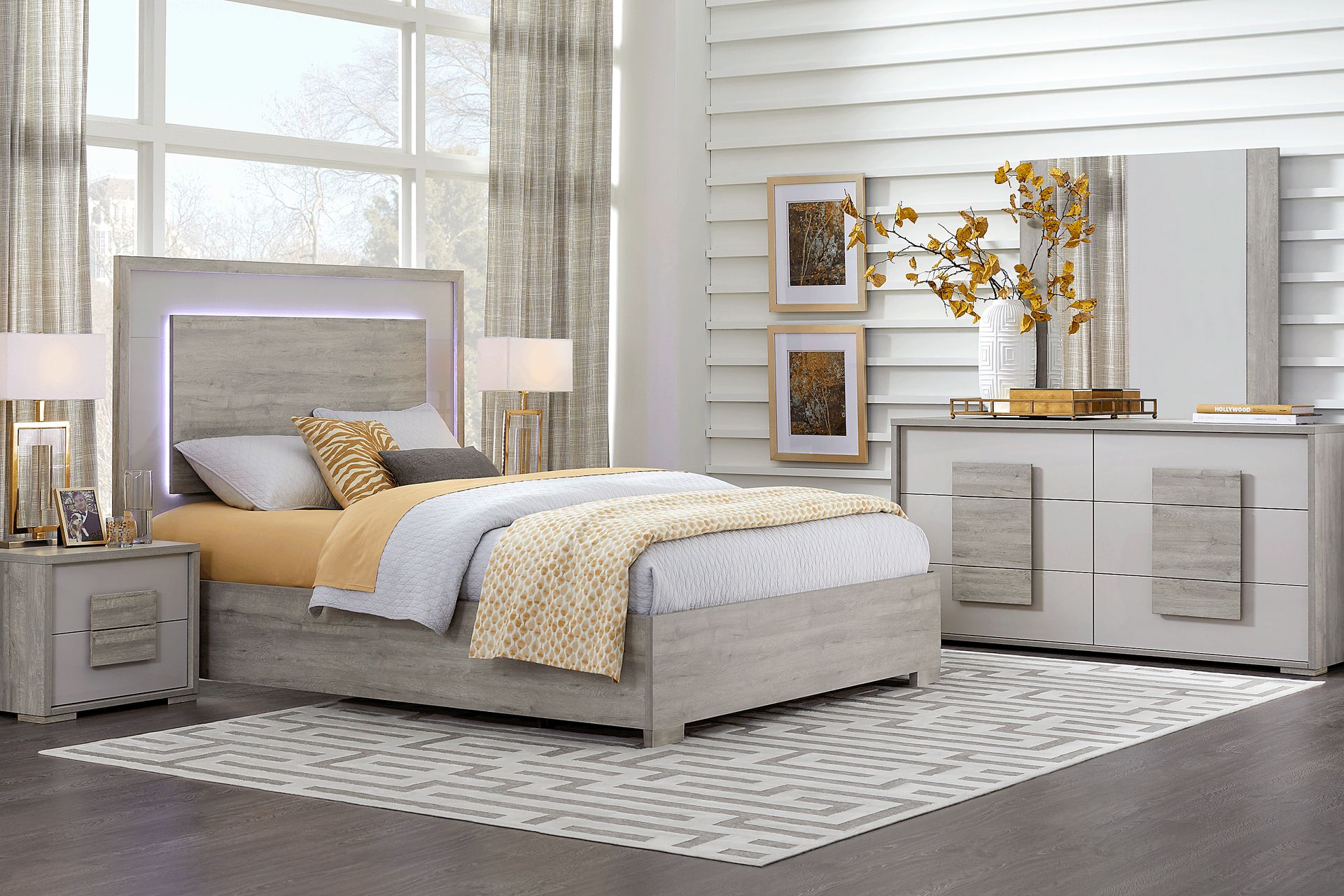 Studio Place Silver 7 Pc King Bedroom - Image 1