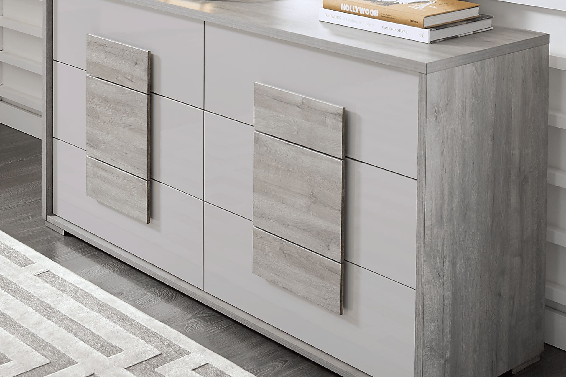 Studio Place Silver 7 Pc King Panel Bedroom - Image 7