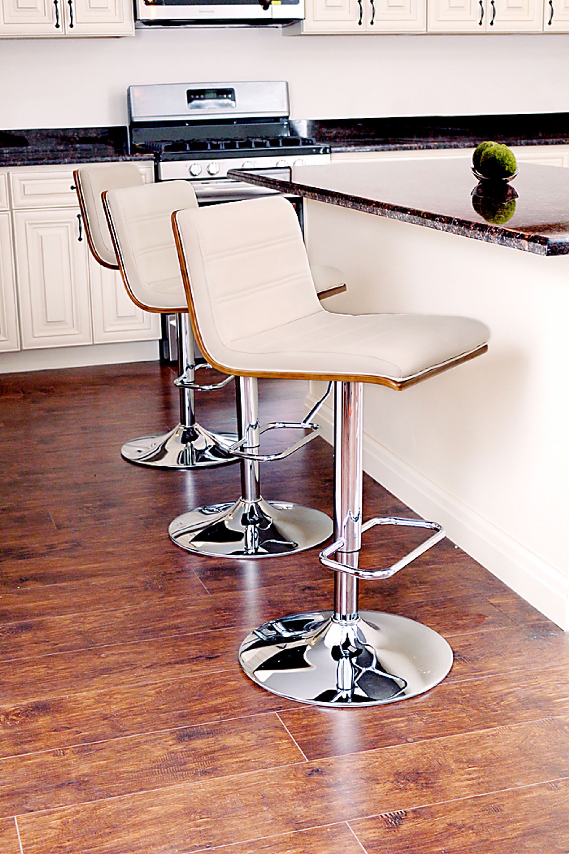 Sturfield Cream Adjustable Barstool, Set of 2 - Image 3
