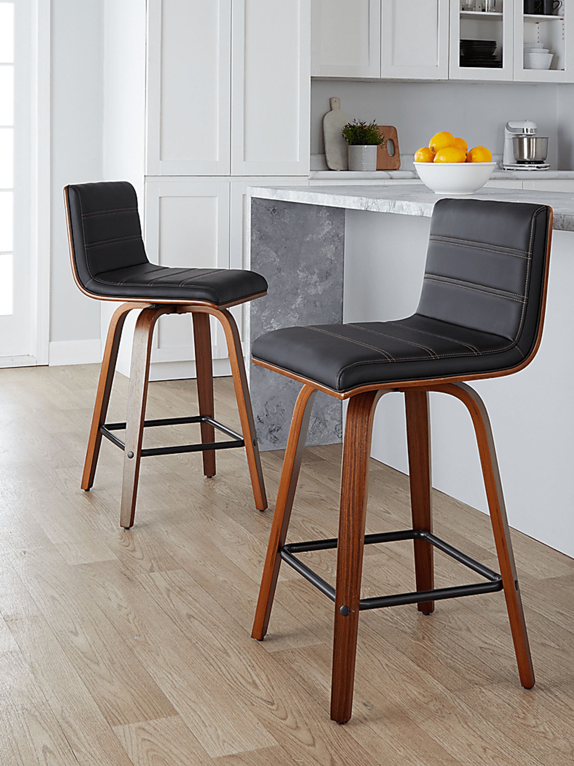 Sturfield III Black Swivel Counter Height Stool, Set of 2 - Image 2