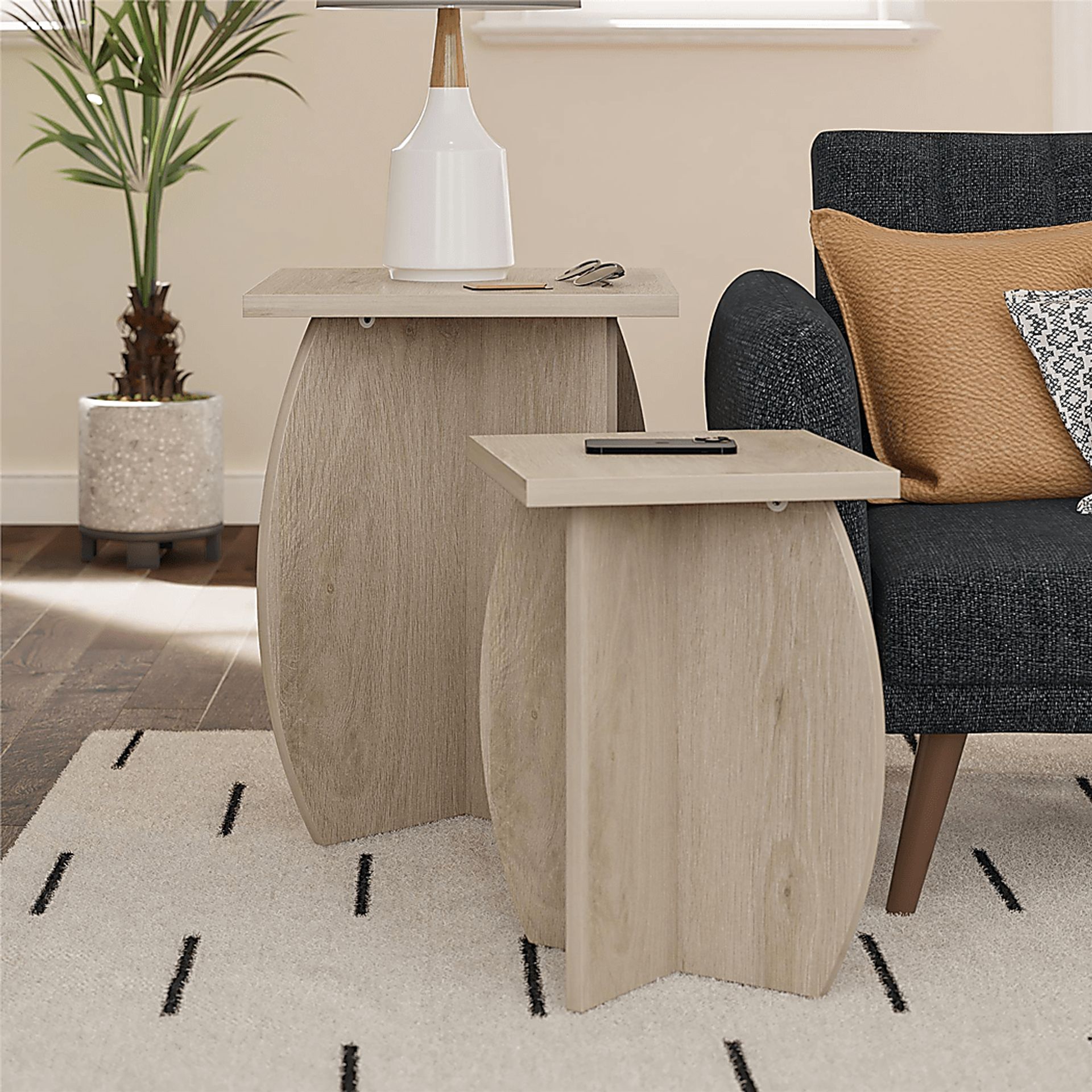 Sturgreen Oak Nesting End Table, Set of 2 - Image 3
