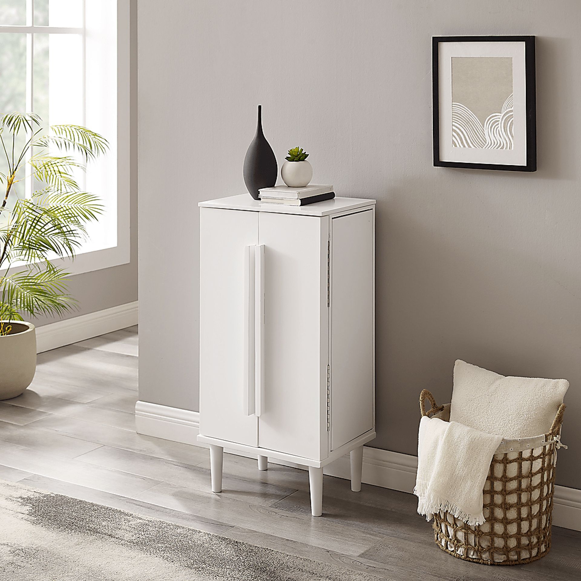 Suari White Jewelry Armoire - Image 3