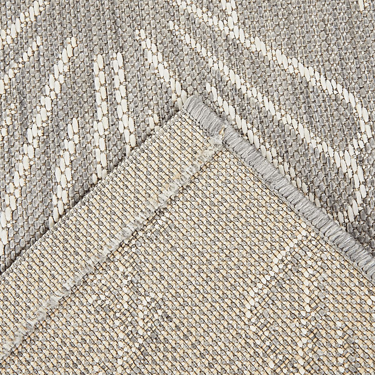 Sullivan Light Gray Polypropylene Fabric Outdoor Rug | Rooms to Go