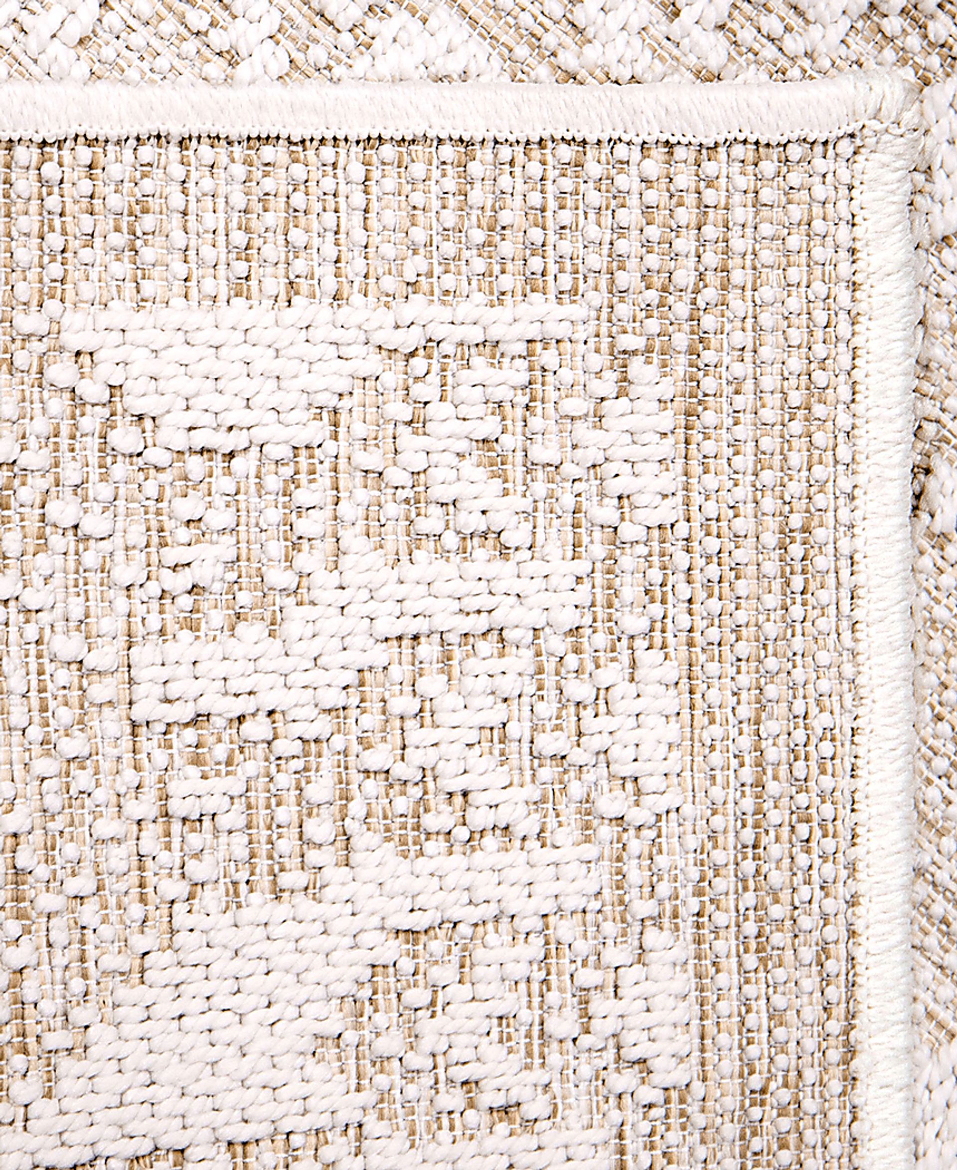 Sumiton Beige 5'3 x 7'6 Rug - Image 5