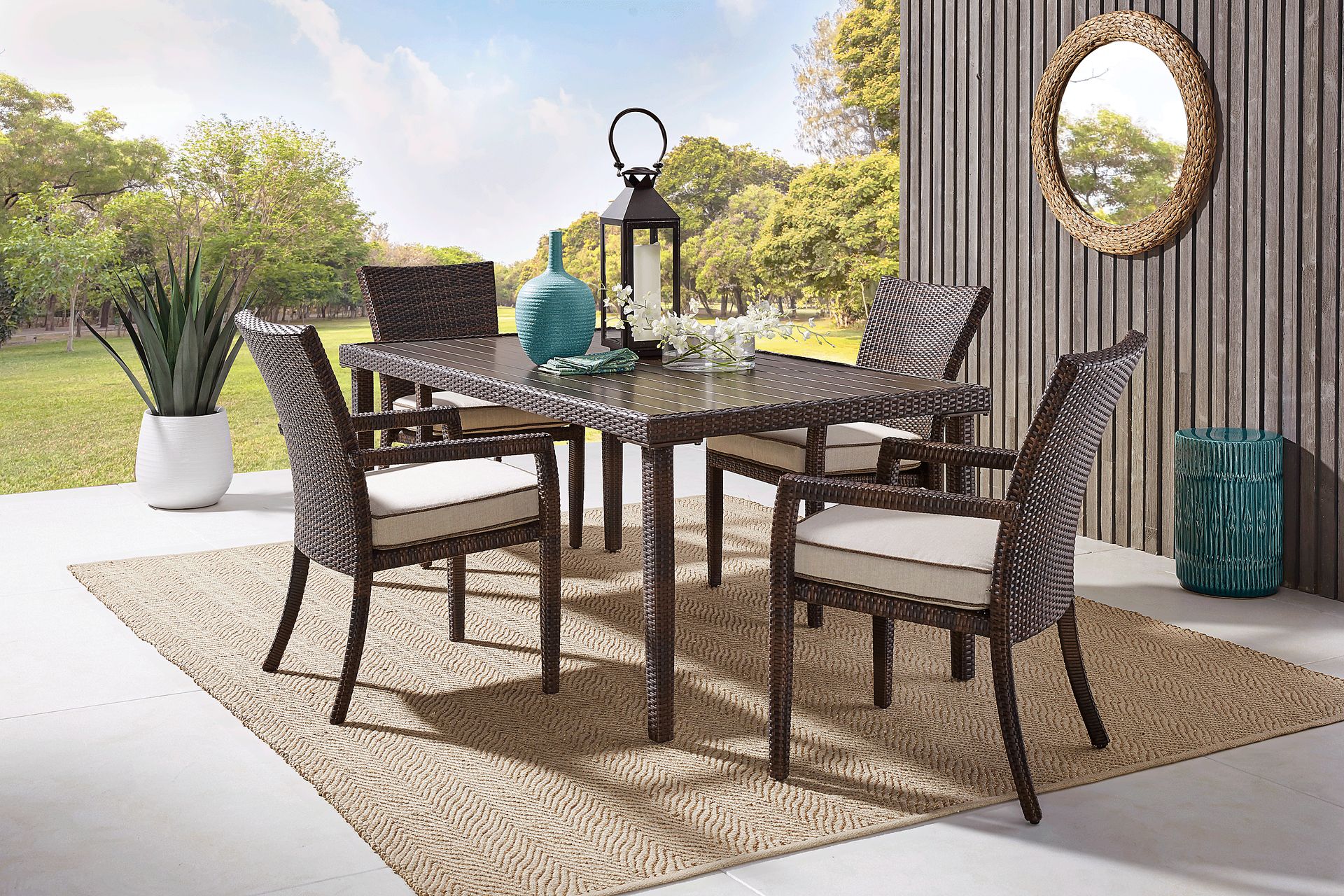 Summerset Way Brown 5 Pc Rectangle Outdoor Dining Set - Image 1