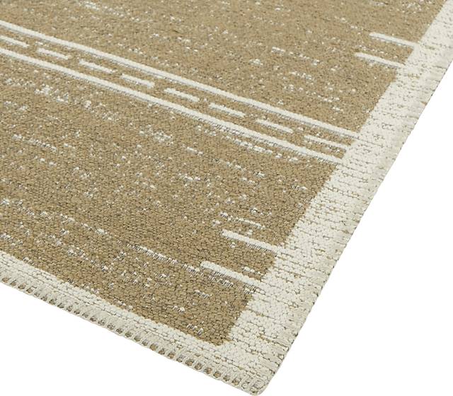 Sunnis Tan 7'10 x 10' Rug - Thumbnail - Image 4