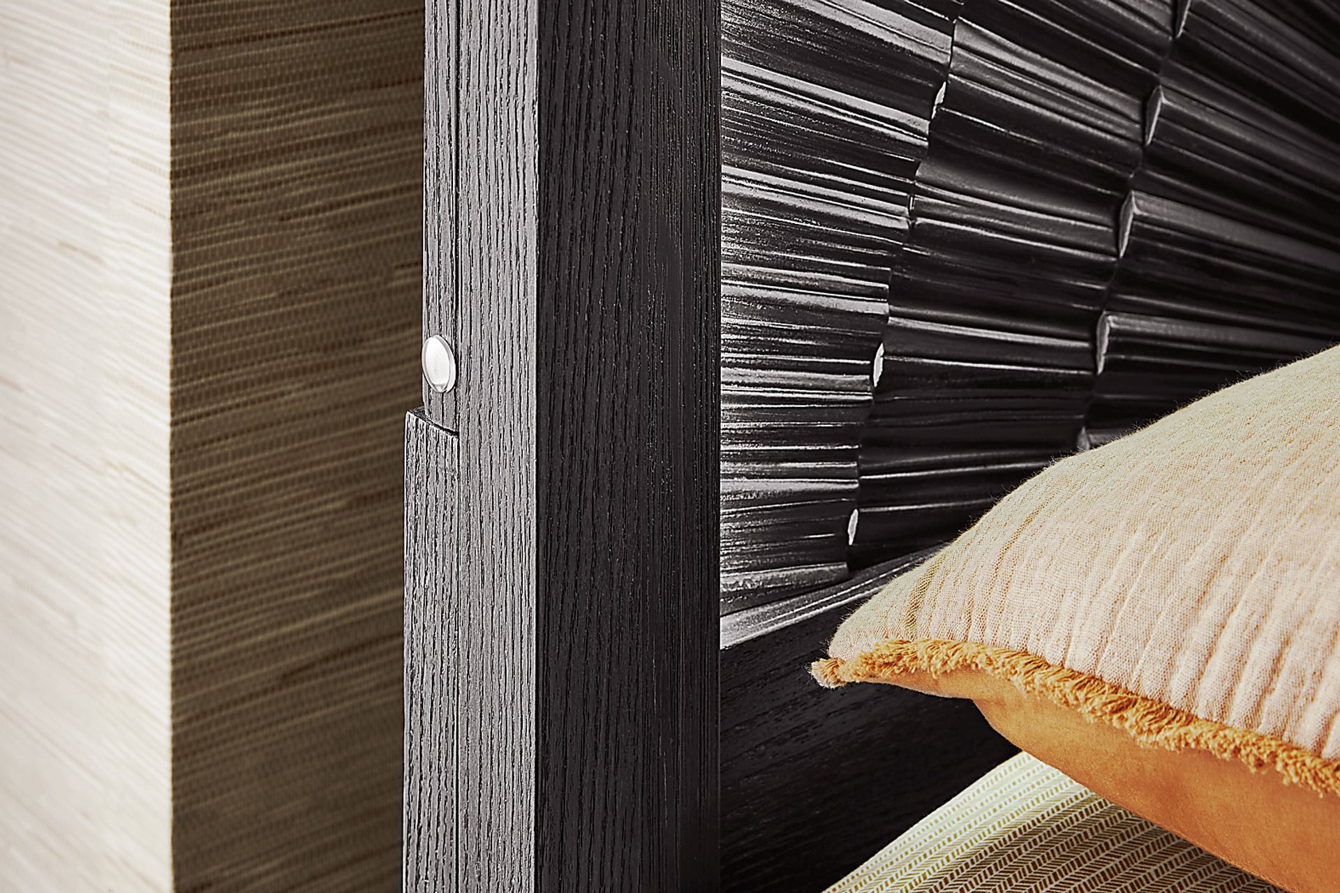 Sunside Way Black 3 Pc King Panel Bed - Image 5