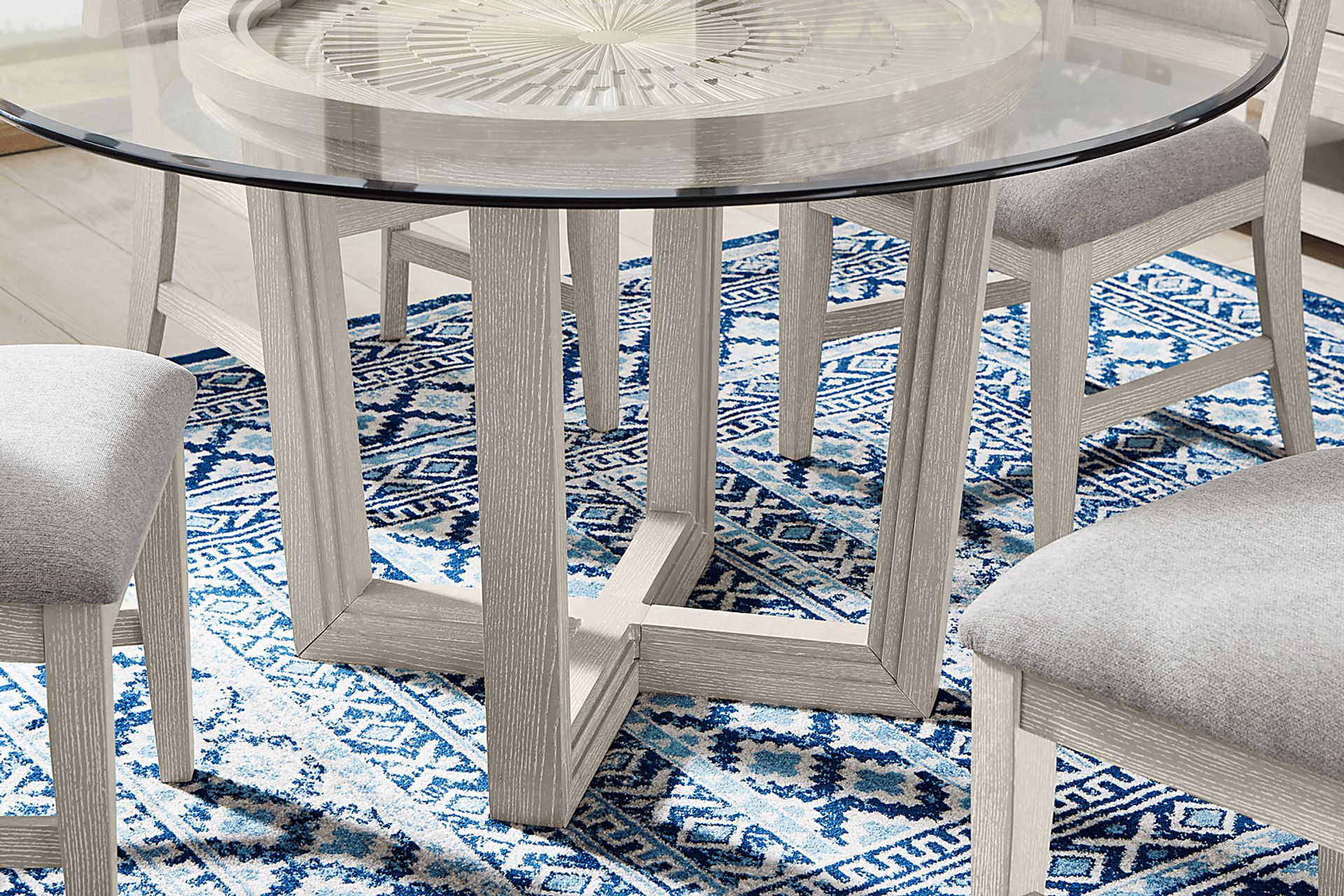Sunside Way Sand 5 Pc Round Dining Room - Image 3