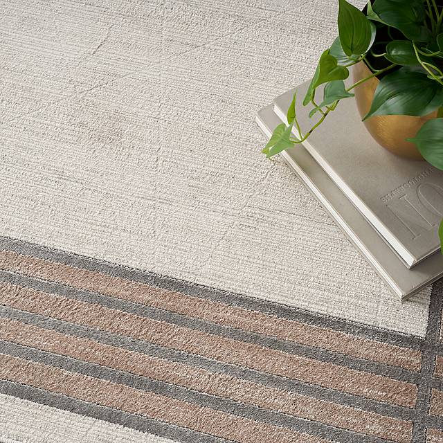 Susson Ivory/Silver 7'10 x 9'10 Rug - Thumbnail - Image 5