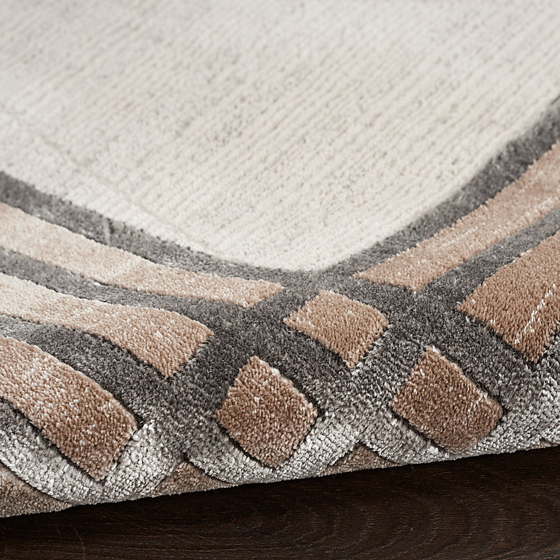 Susson Ivory/Silver 7'10 x 9'10 Rug - Image 6