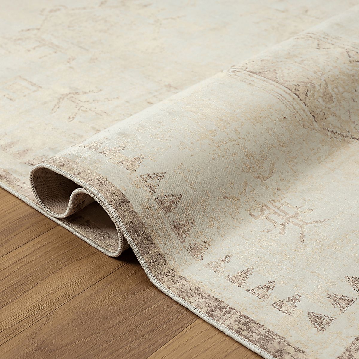 Sutay Beige Rugs | Rooms to Go
