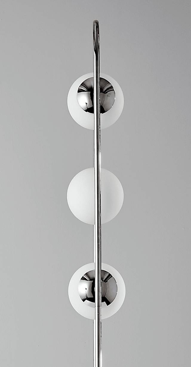 Swatara Silver Floor Lamp - Thumbnail - Image 4