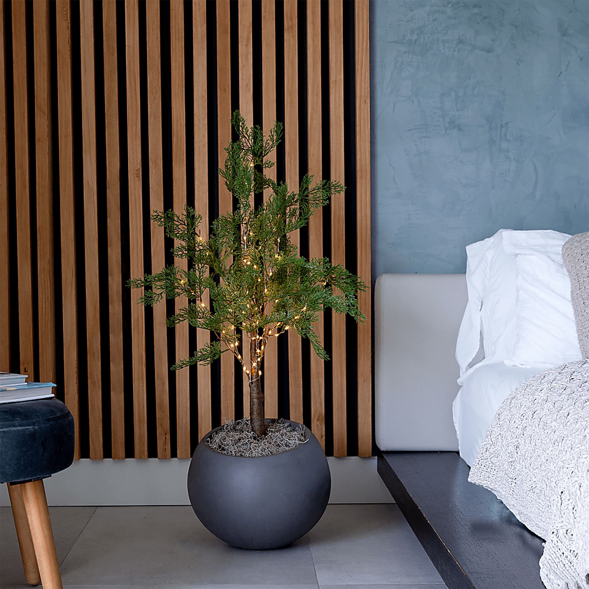 Sylvanus Green Silk Tree with Lights - Image 2