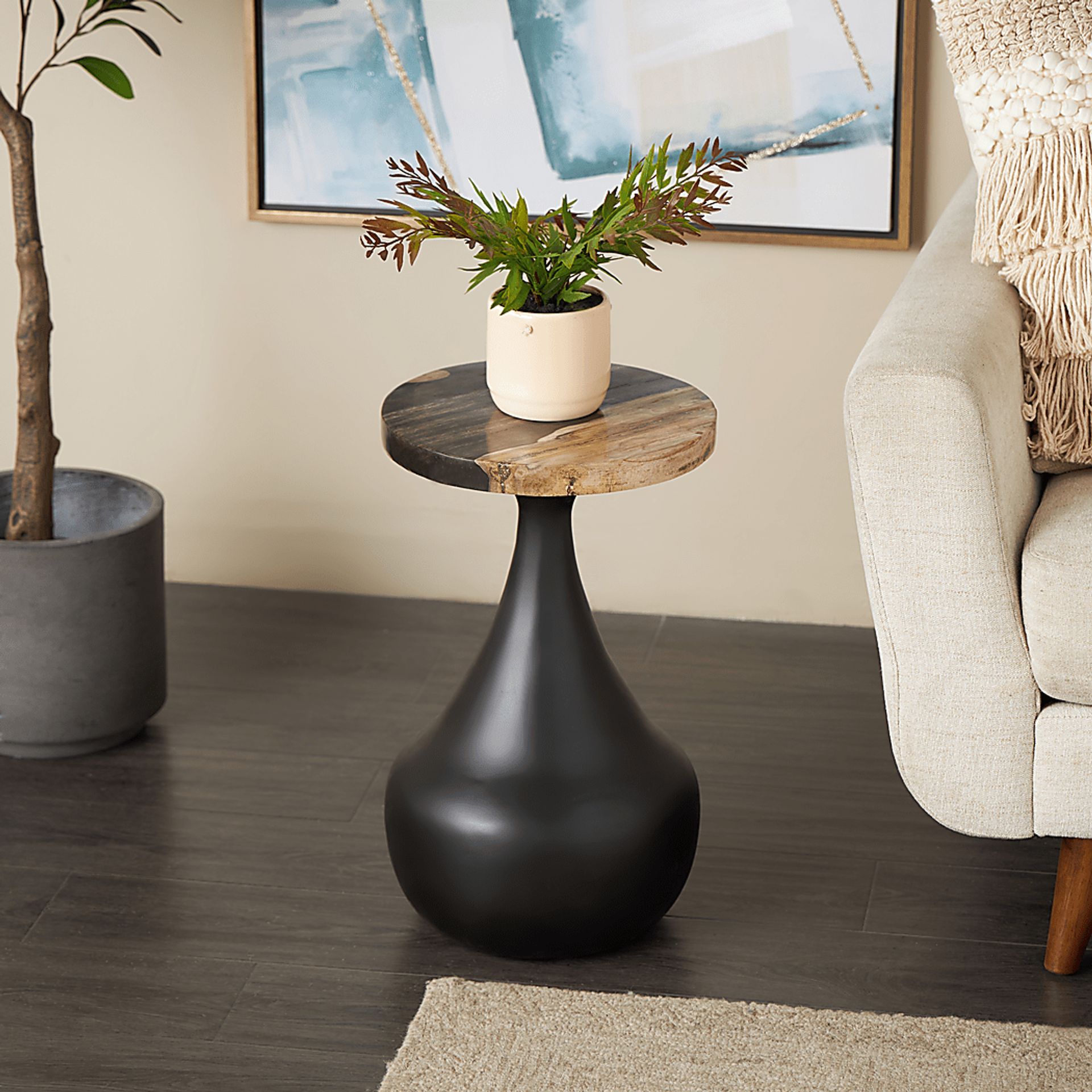 Taloru Black Accent Table - Image 2