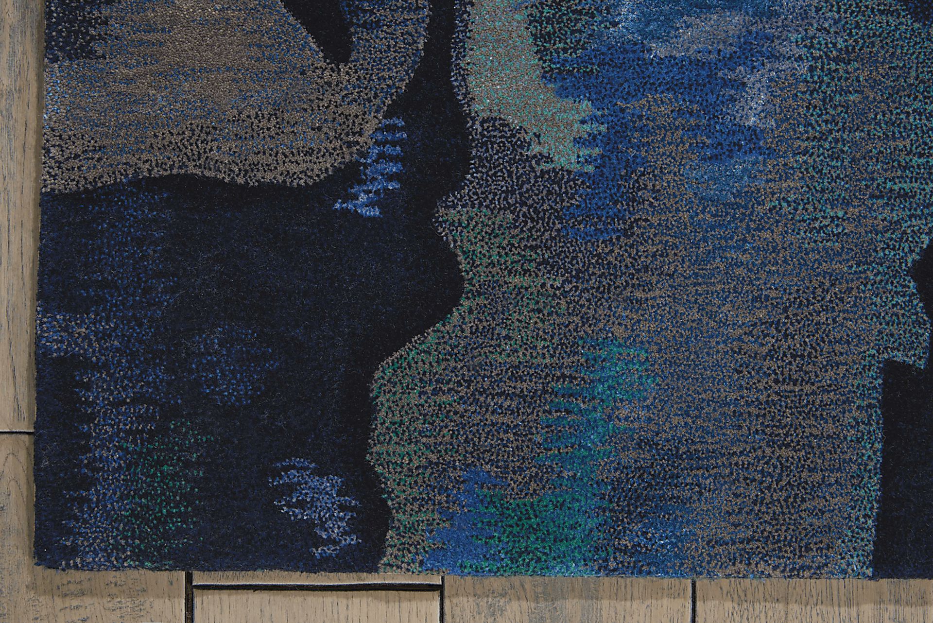 Tamila Gray 9'9 x 13'9 Rug - Image 3