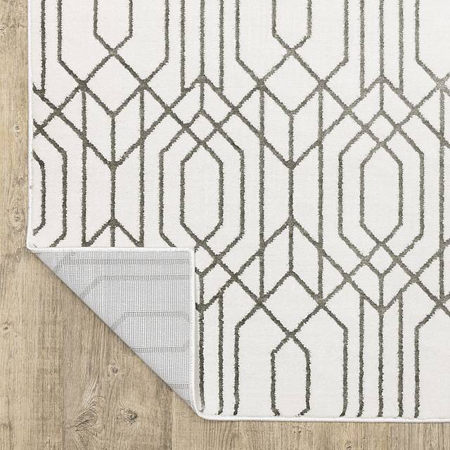 Tamun White 5'3 x 7'6 Rug - Thumbnail - Image 4