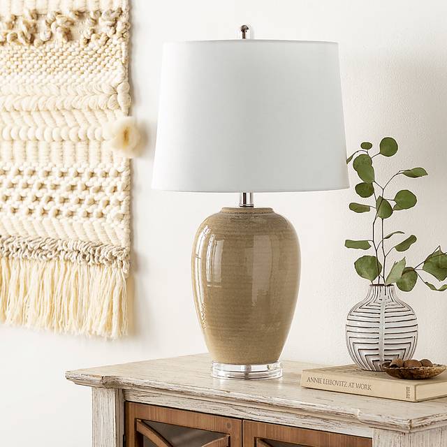 Tannery Drive Yellow Lamp - Thumbnail - Image 2