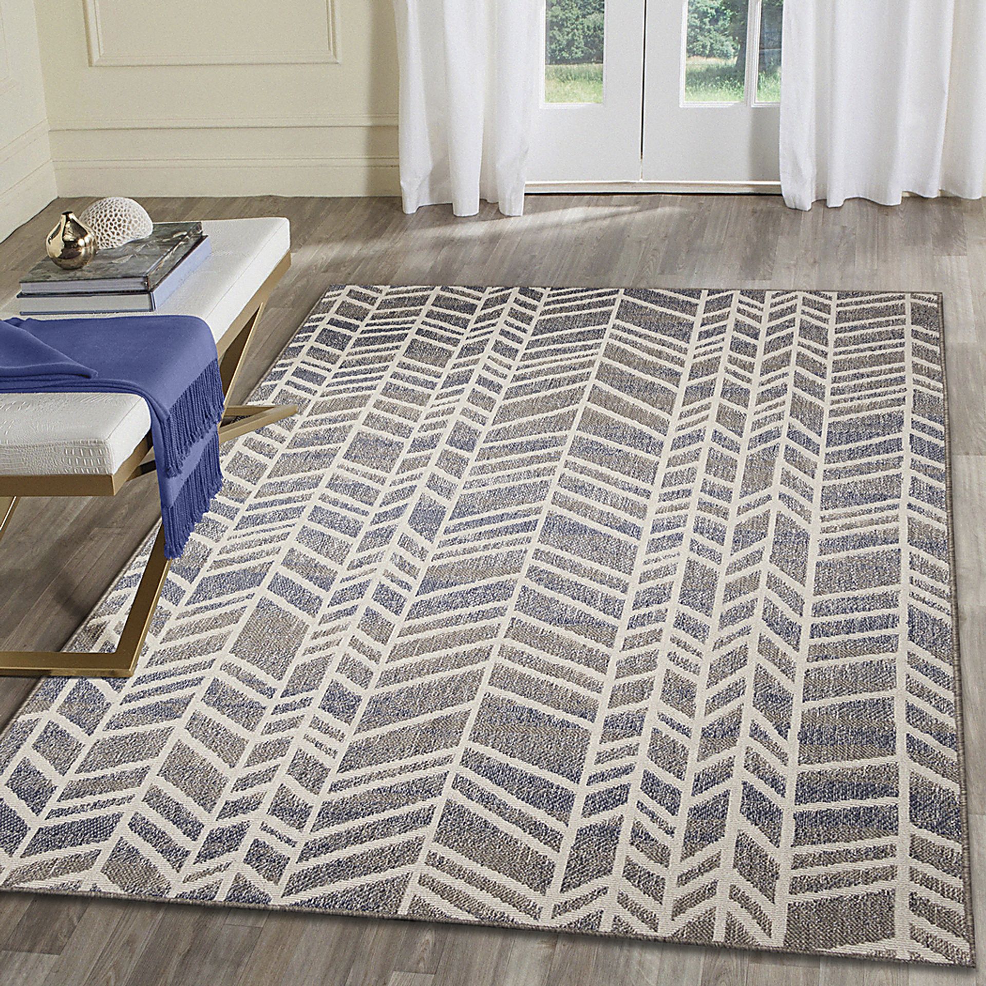 Taunney Multi 6'6 x 9'4 Indoor/Outdoor Rug - Image 3