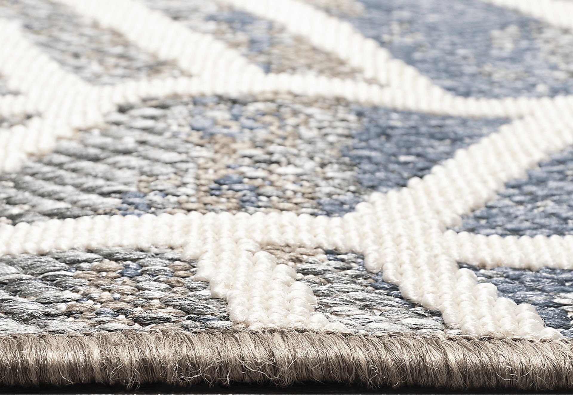 Taunney Multi 6'6 x 9'4 Indoor/Outdoor Rug - Image 8