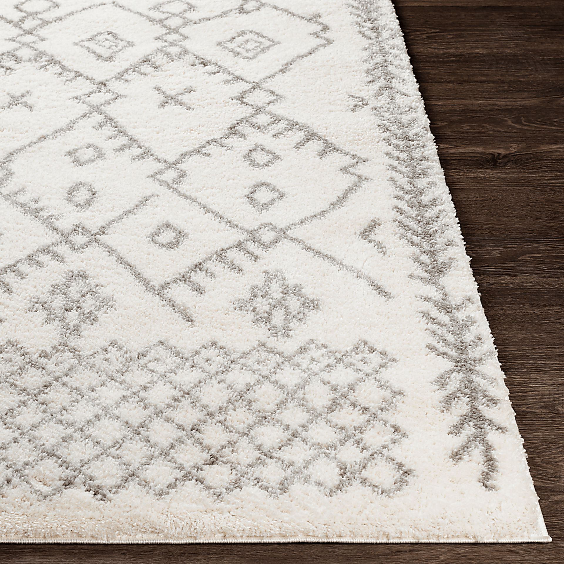 Tauryn White 7'10 x 10' Rug - Image 4