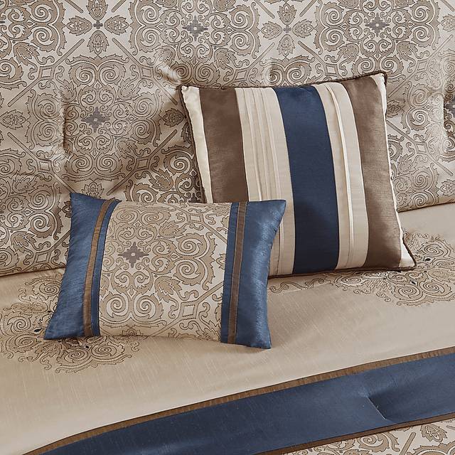 Taylah Navy 24 Pc Queen Room in a Bag - Thumbnail - Image 13