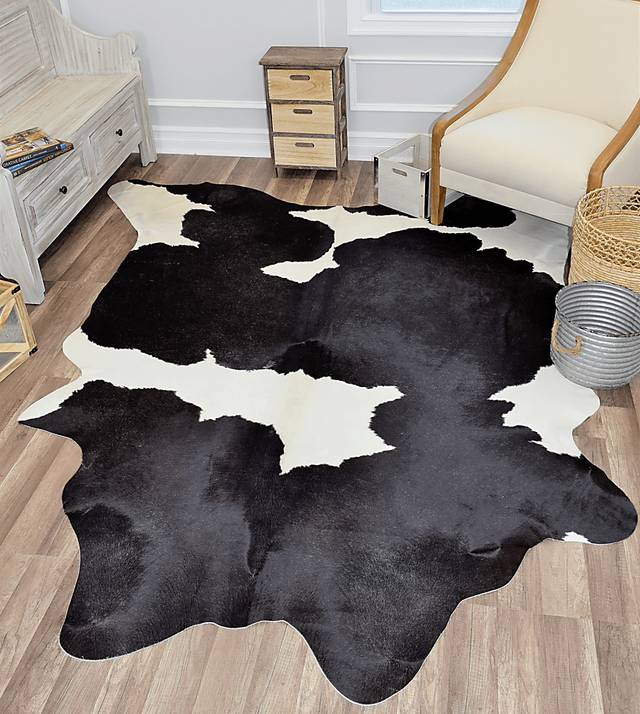 Taymur Black 5' x 6'6 Rug - Thumbnail - Image 2
