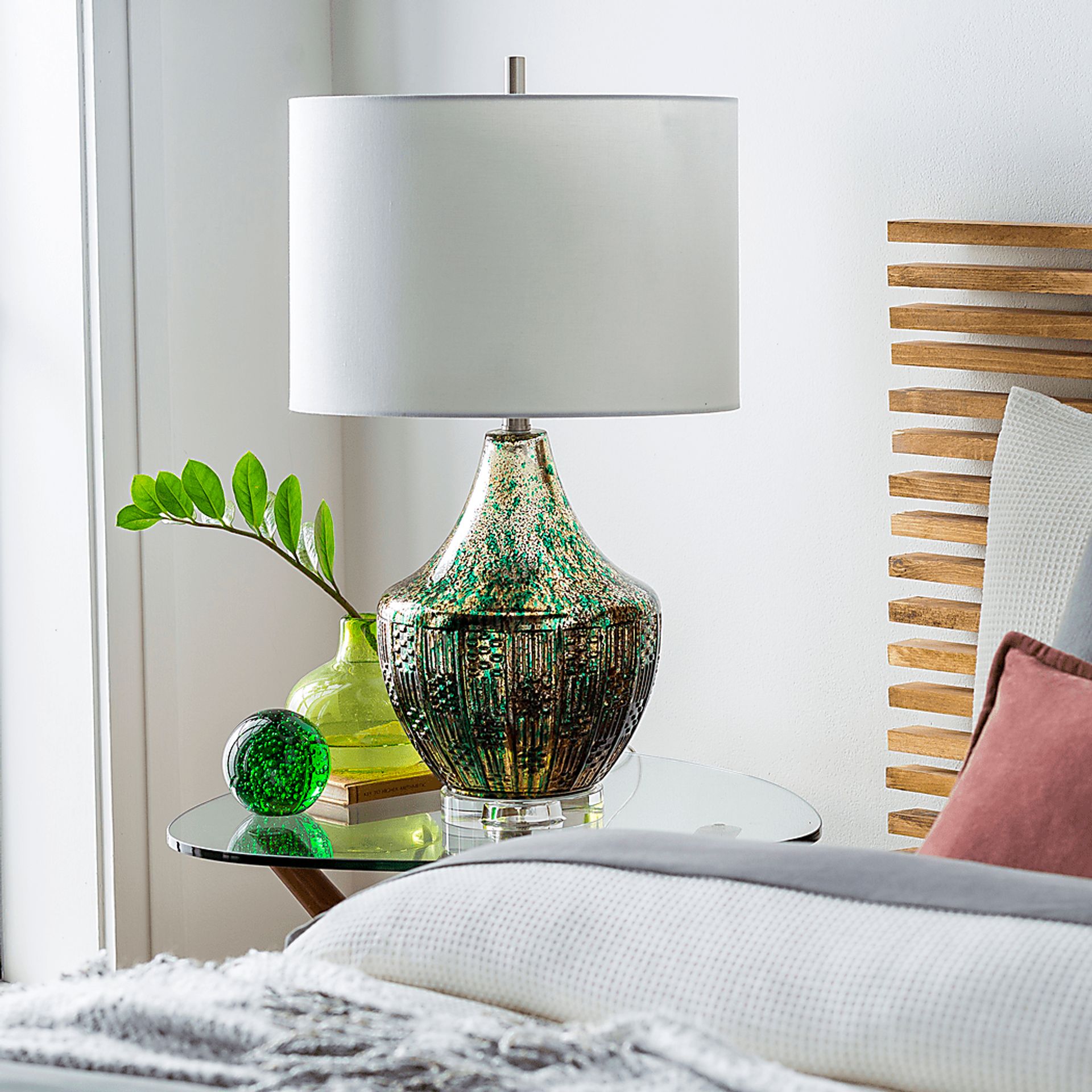 Tedrich Street Green Lamp - Image 2