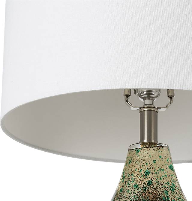 Tedrich Street Green Lamp - Thumbnail - Image 5