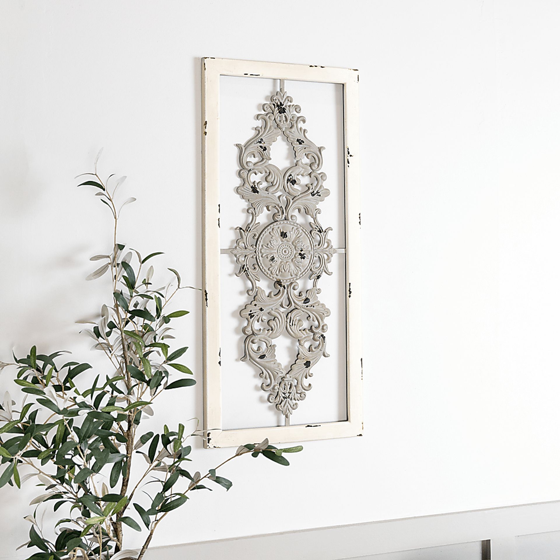 Telean Gray Wall Decor - Image 2