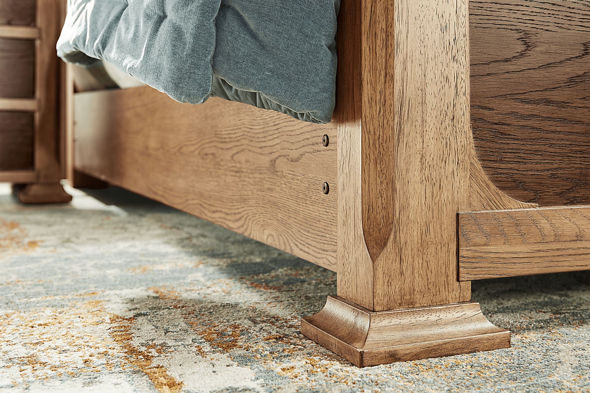 Telluride Brown King Panel Bed with Upholstered Bench - Image 6