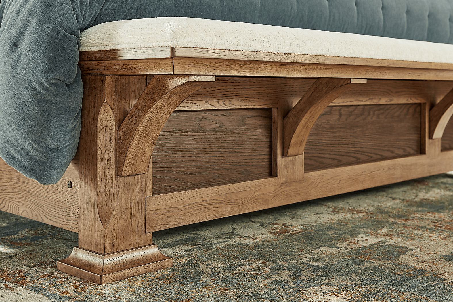 Telluride 5 Pc King Panel Bedroom Set with Upholstered Bench - Thumbnail 4