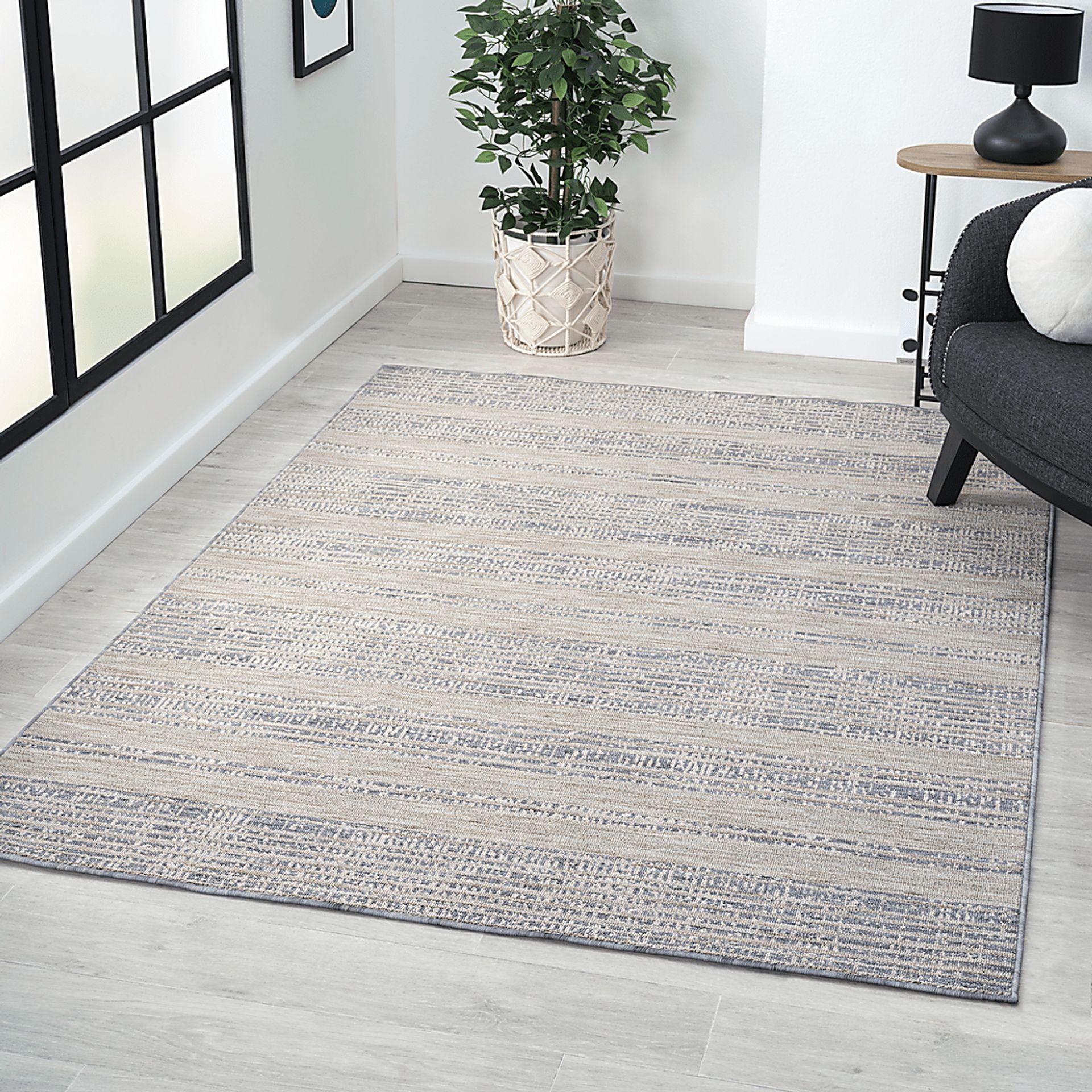 Temisnia Ivory/Blue 5' x 7' Indoor/Outdoor Rug - Image 2